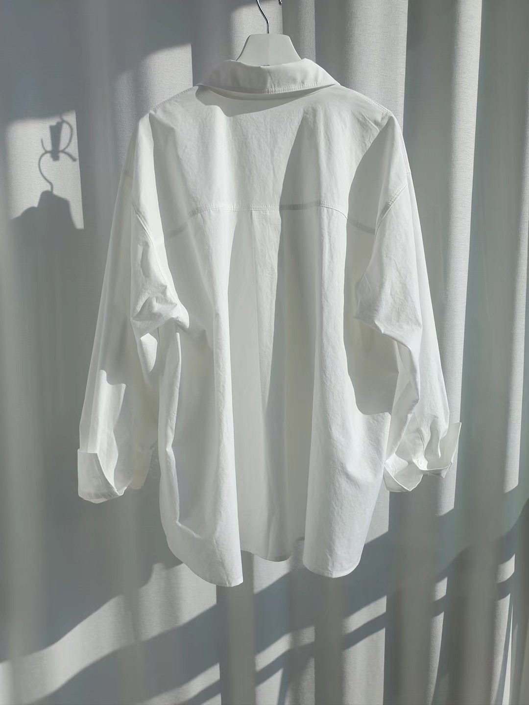 LUVLUV-럽럽-OT韓國直郵東大門代購女裝新品真品襯衫蕾絲衫LUVLUV襯衫/蕾絲衫
