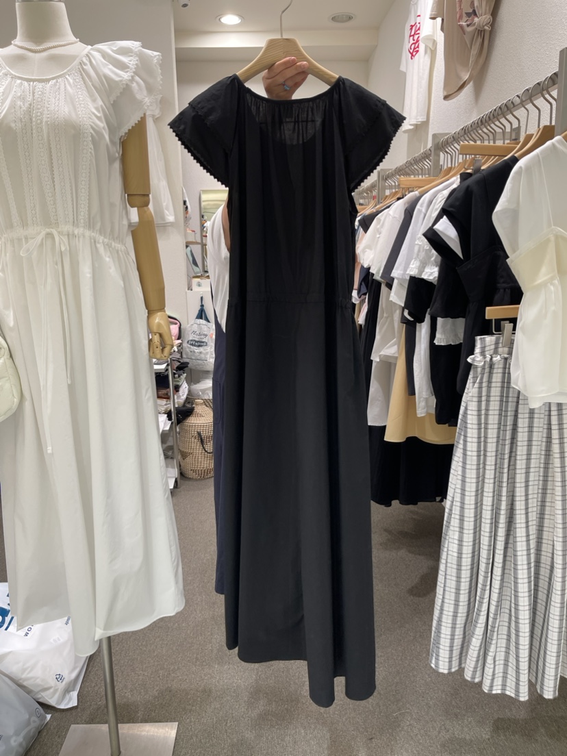 VILLABUTTON韓國直郵女裝新品24春夏真品人氣職業連衣裙蕾絲VILLABUTTON連衣裙