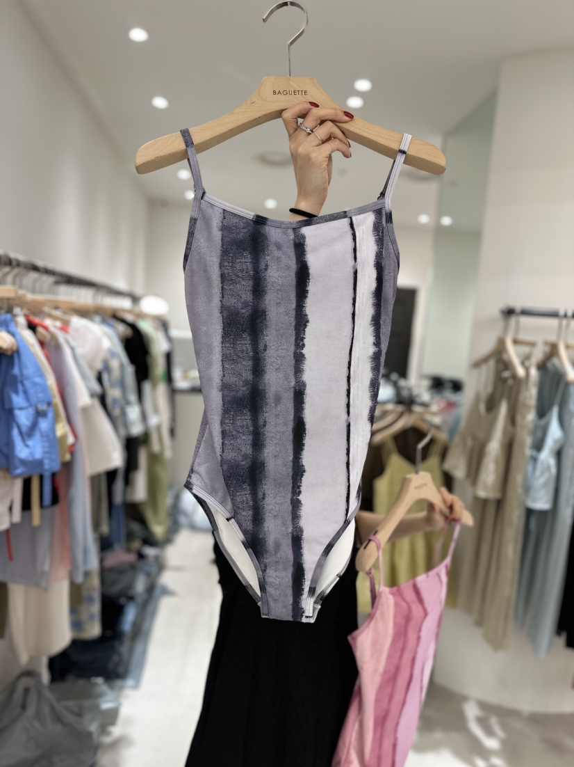 BAGUETTE韓國直郵東大門代購女裝新款真品休閑24春夏泳裝BAGUETTE泳裝