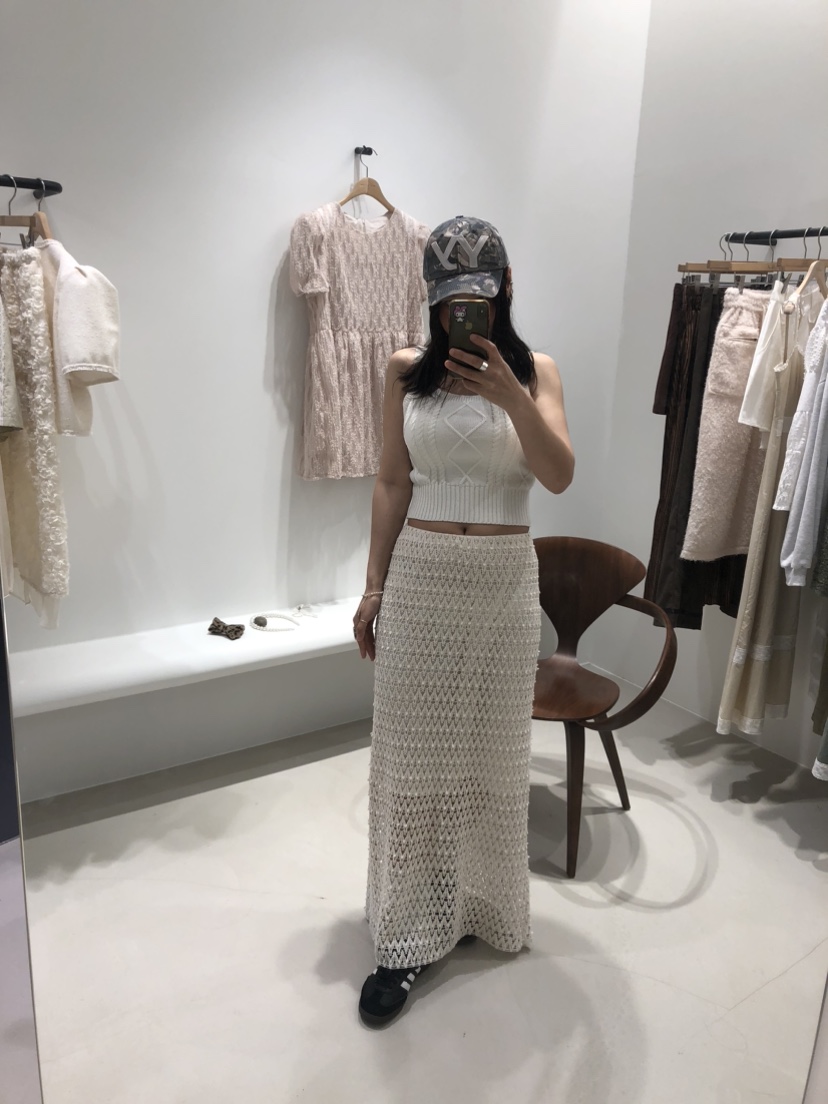 MELTED-P韓國直郵東大門實拍女裝新品真品熱賣推薦長裙刺繡MELTED-P長裙