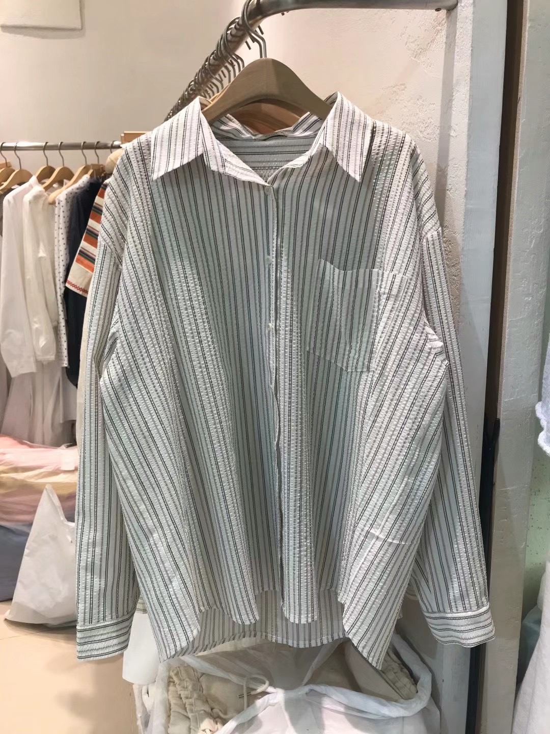 BABY PUSH韓國直郵東大門代購女裝新品真品時尚襯衫蕾絲衫BABY PUSH襯衫/蕾絲衫