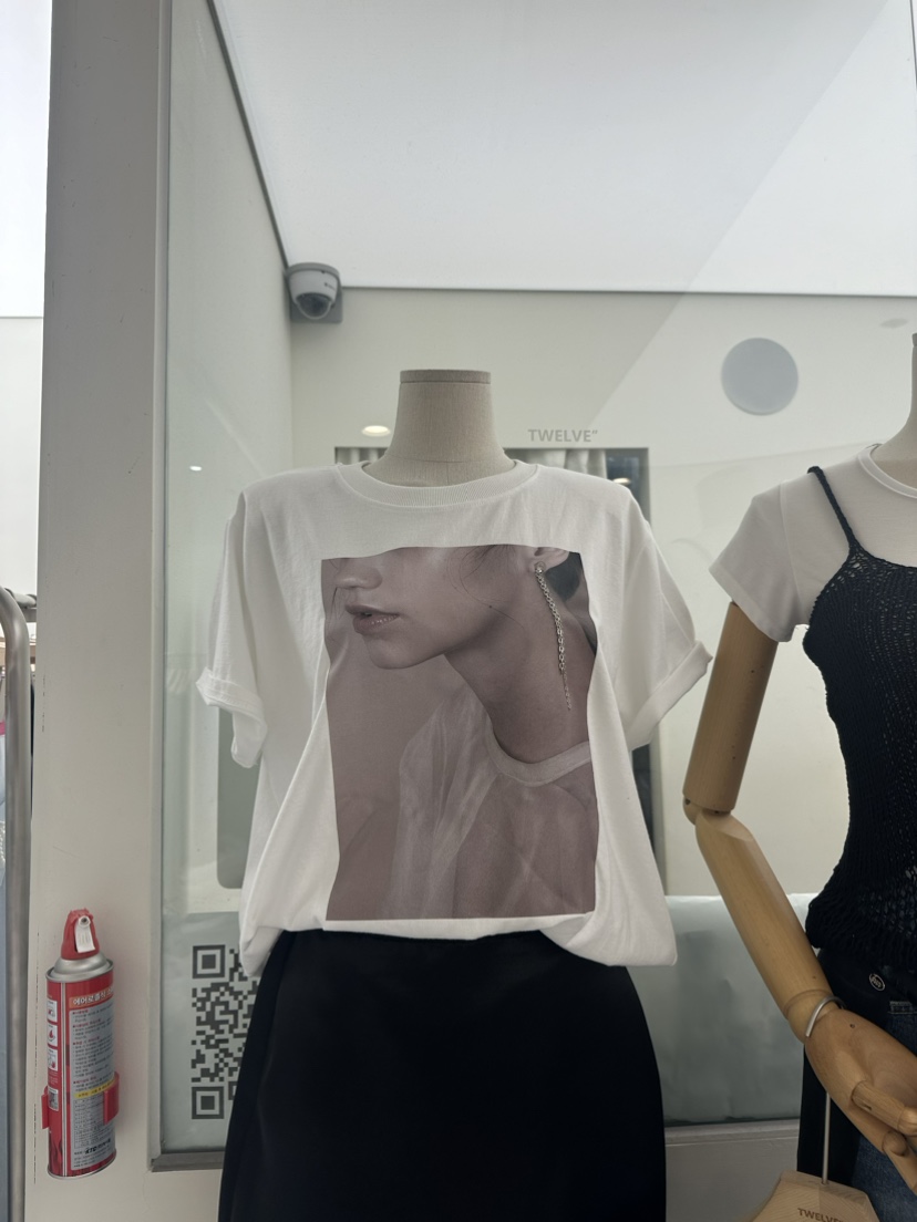 TWELVE韓國直郵東大門實拍女裝新品時尚職業熱賣推薦休閑T恤TWELVET恤圖色2