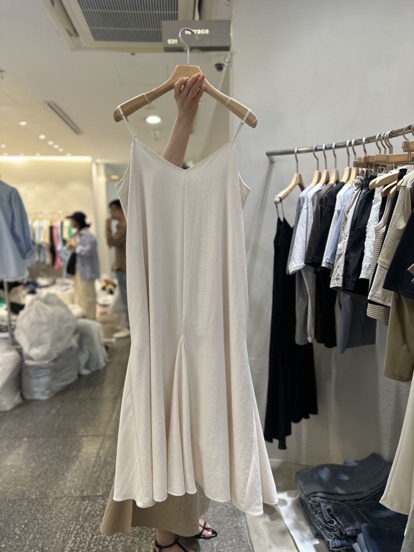 Terrace韓國直郵東大門實拍女裝新品職業24春夏人氣連衣裙TERRACE連衣裙