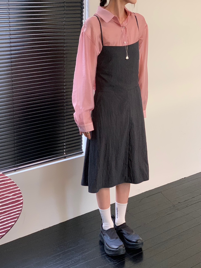 VAARA韓國直郵東大門實拍女裝新品24春夏休閑推薦時尚連衣裙VAARA連衣裙