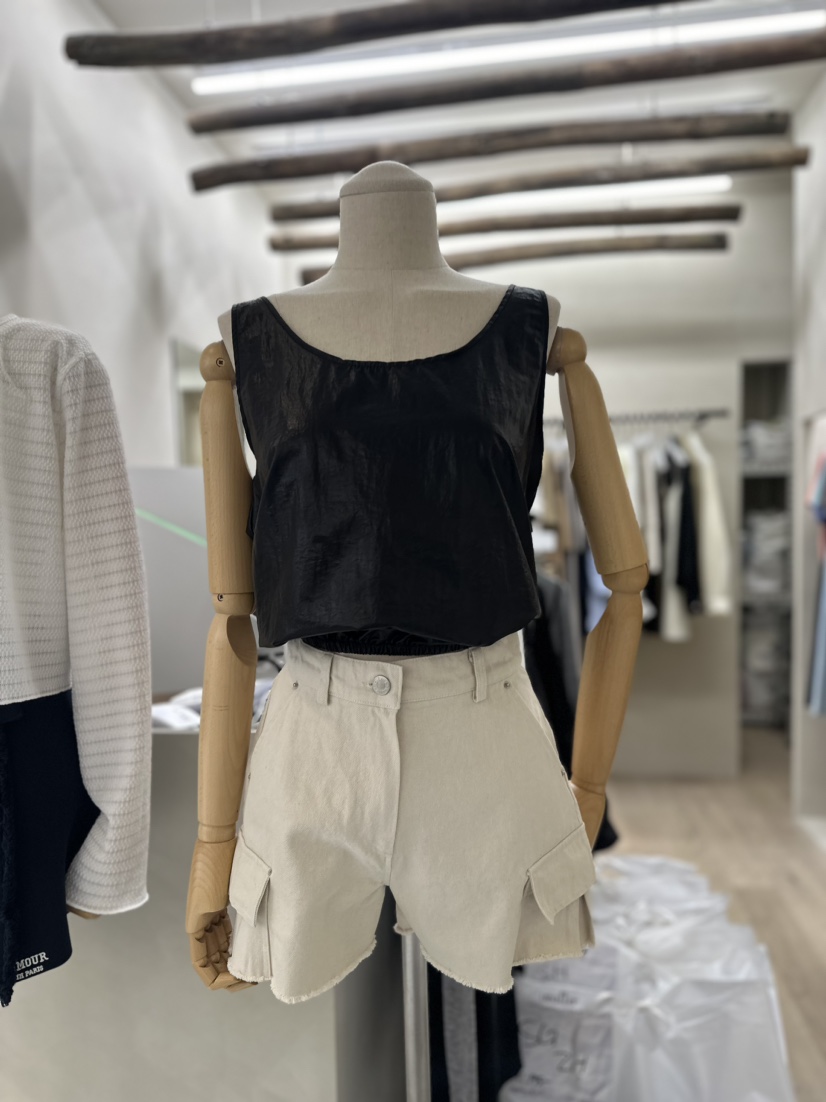 Waller韓國直郵女裝新品真品時尚職業休閑熱賣人氣24春夏短褲NOTHING短褲