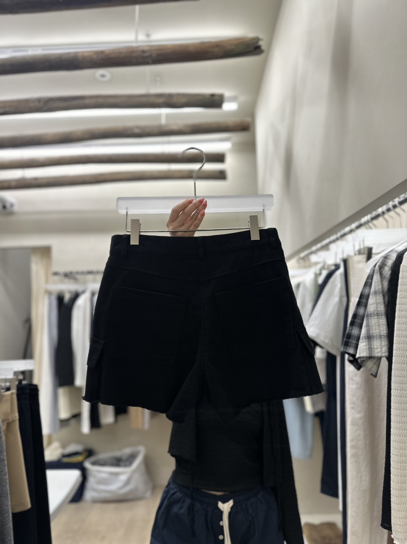 Waller韓國直郵女裝新品真品時尚職業休閑熱賣人氣24春夏短褲NOTHING短褲