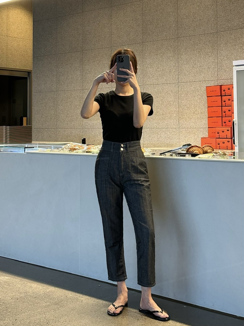 HAWK韓國直郵東大門實拍女裝新品真品職業熱賣時尚推薦牛仔褲Le Ahicon牛仔褲圖色2