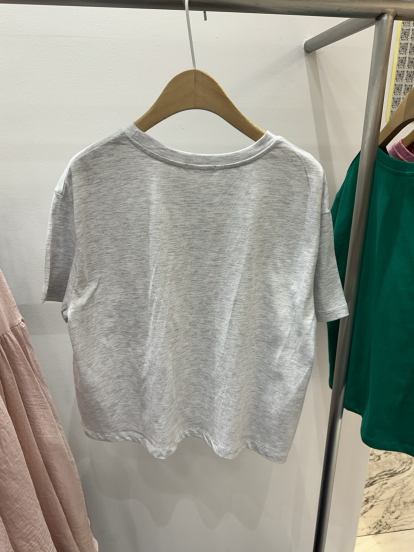 plat/ALICE N GIA韓國直郵東大門代購女裝新品時尚休閑T恤Platseoul/ALICE N GIAT恤
