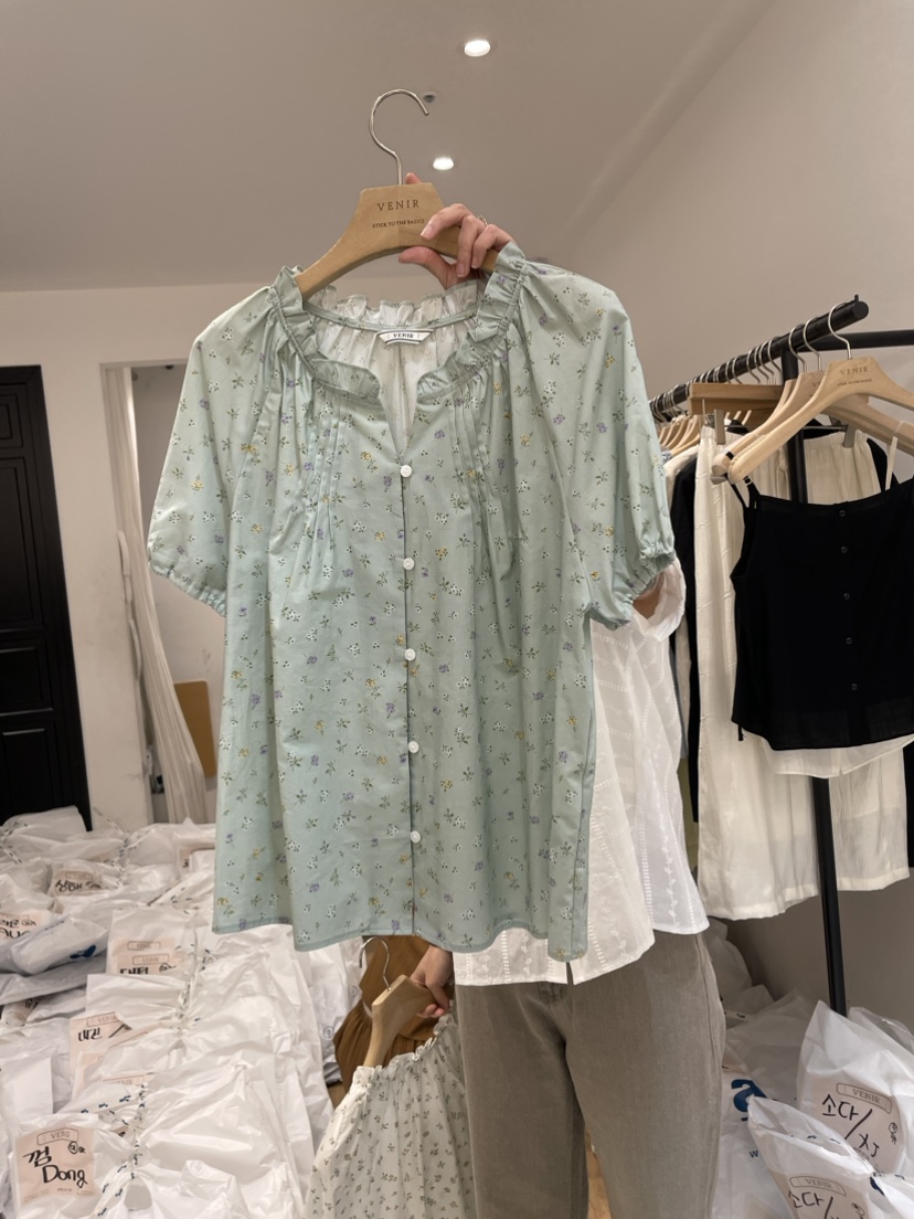 VENIR韓國直郵東大門代購女裝新款熱賣真品人氣時尚襯衫蕾絲衫VENIR-a襯衫/蕾絲衫圖色2