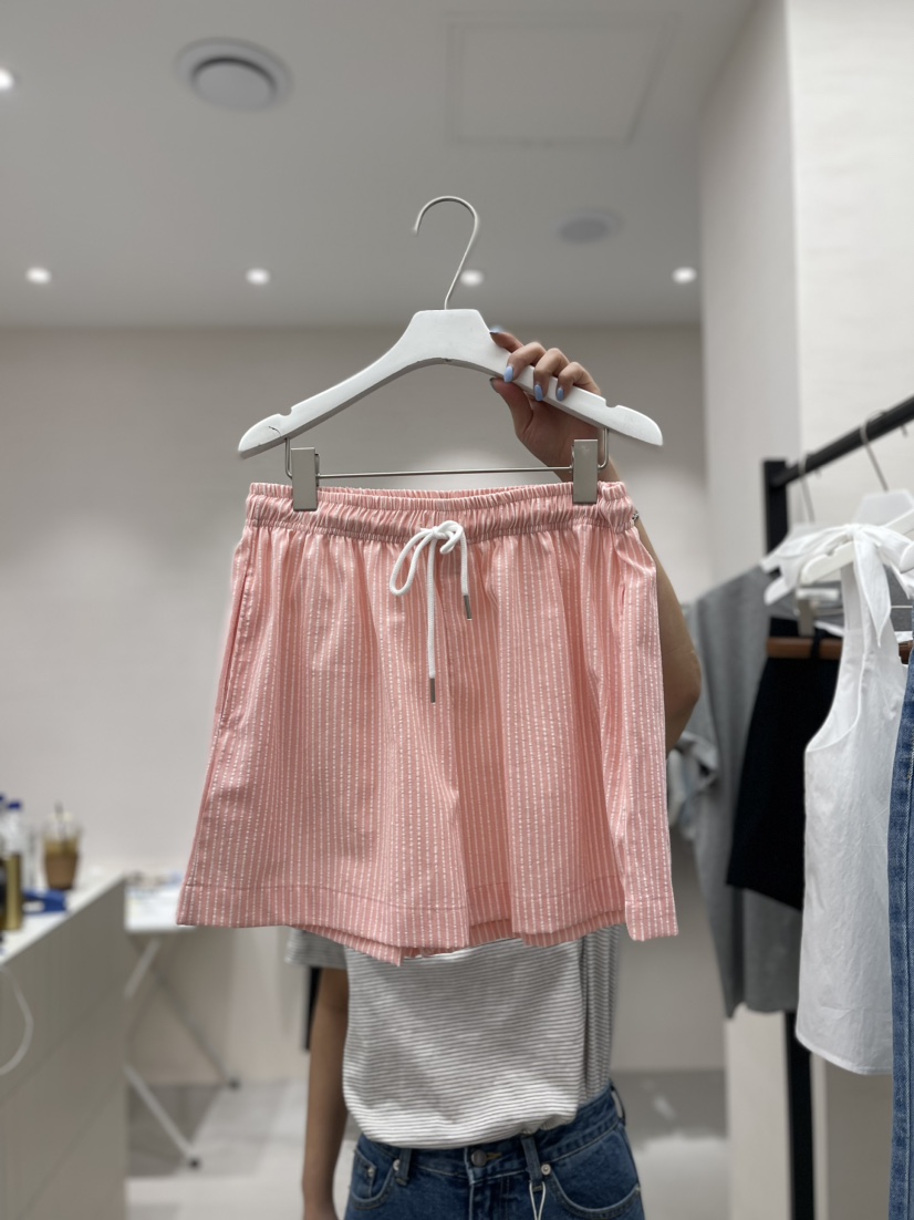 VERY WELL直郵韓國代購女裝新品熱賣真品時尚職業人氣短褲my juni短褲
