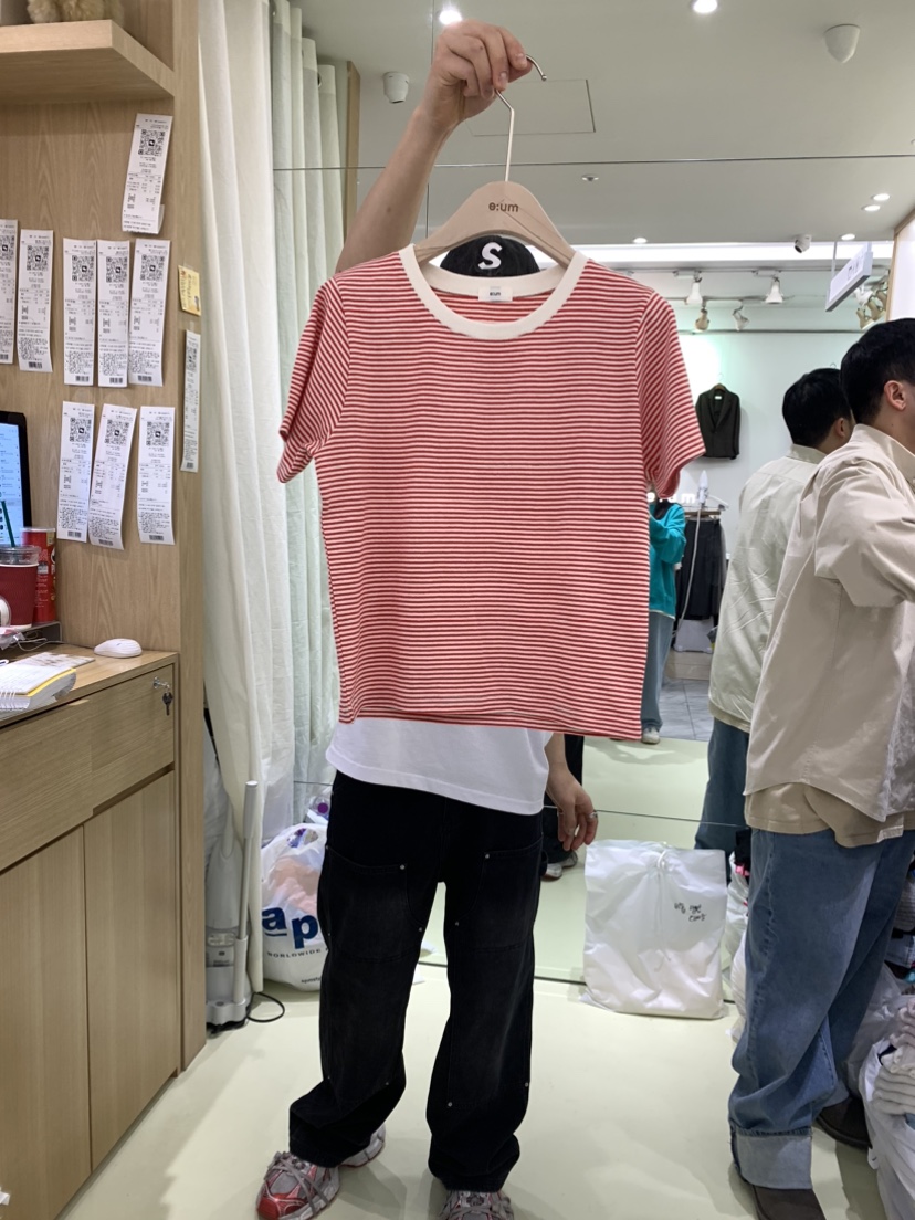 eum韓國直郵女裝新品真品人氣職業24春夏熱賣時尚休閑T恤EUMT恤圖色2