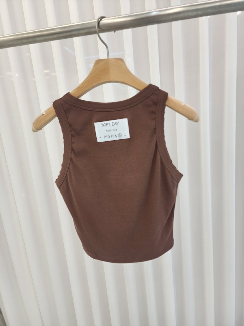 THE FIRST-Q韓國直郵東大門實拍女裝新品24春夏吊帶背心THE FIRST-Q吊帶/背心