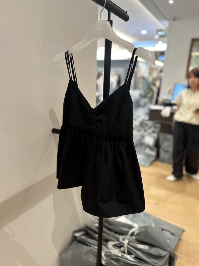 WE ARE/WELOVER韓國直郵東大門實拍女裝新品推薦吊帶背心SHOP_WE ARE吊帶/背心圖色3