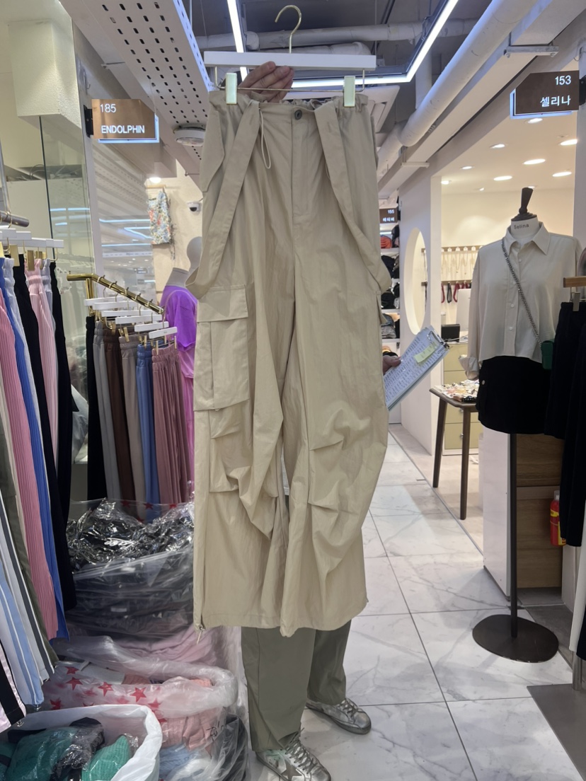 ENDOLPHIN直郵韓國代購女裝新品推薦熱賣人氣職業真品背帶褲ENDOLPHIN背帶褲圖色1