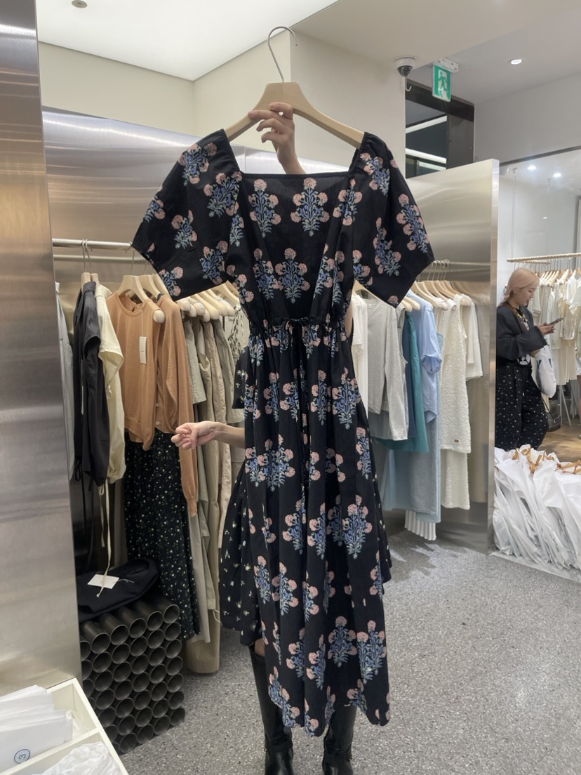 VELVET UNDERGROUND韓國直郵女裝新品推薦職業休閑熱賣連衣裙VELVET UNDERGROUND連衣裙