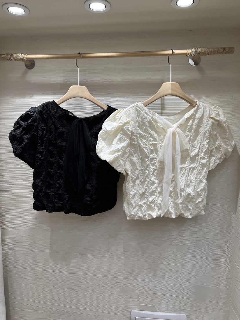 CM韓國直郵東大門代購女裝新品人氣時尚熱賣真品推薦上衣蕾絲CM上衣