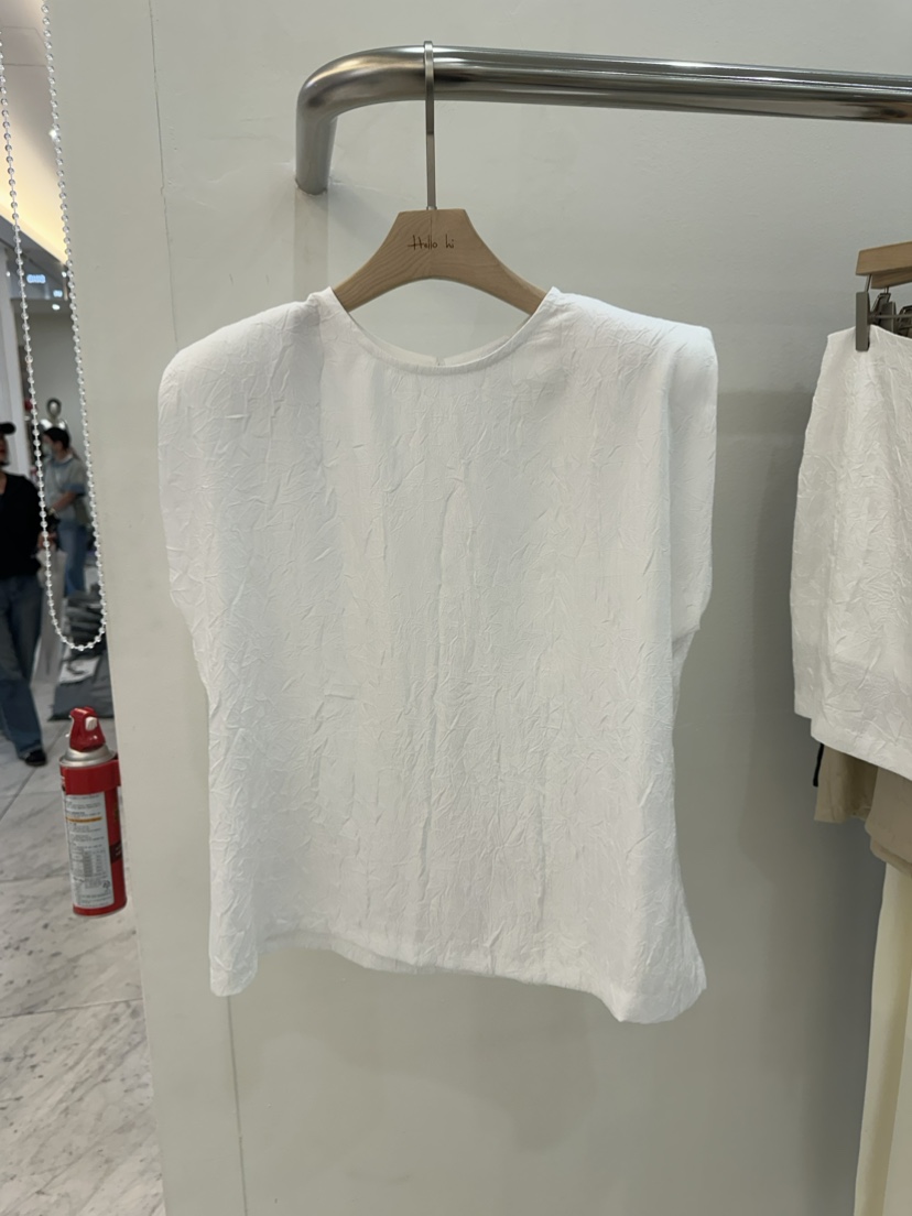 Hello Hi直郵韓國代購女裝新款熱賣職業推薦時尚吊帶背心百褶Hello Hi吊帶/背心