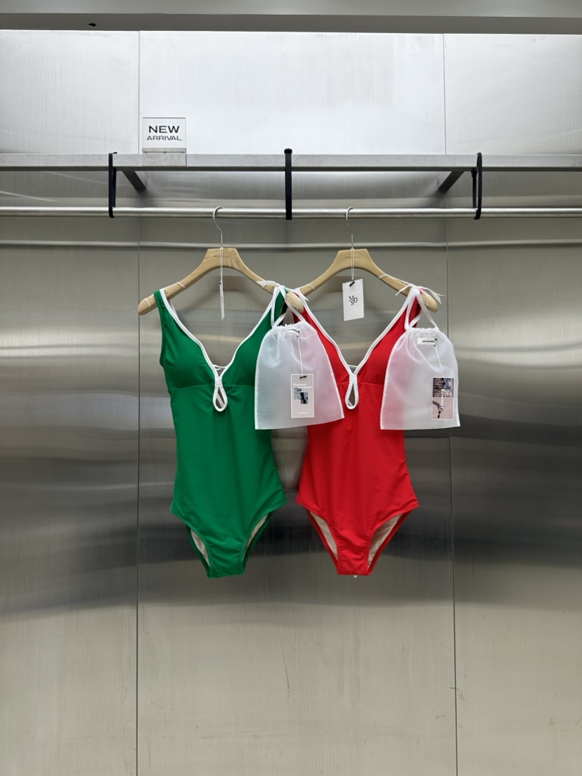 MYDRESS韓國直郵東大門實拍女裝新品24春夏人氣職業時尚泳裝MYDRESS泳裝