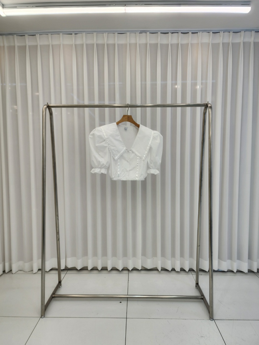 THE FIRST-Q韓國直郵東大門代購女裝新款時尚熱賣襯衫蕾絲衫THE FIRST-Q襯衫/蕾絲衫
