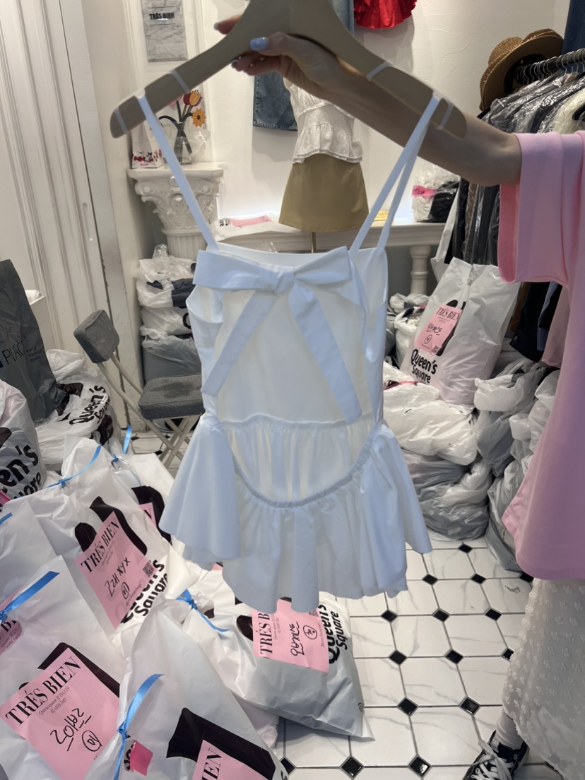 TRES BIEN韓國直郵女裝新品推薦時尚人氣職業真品吊帶背心TRES BIEN吊帶/背心