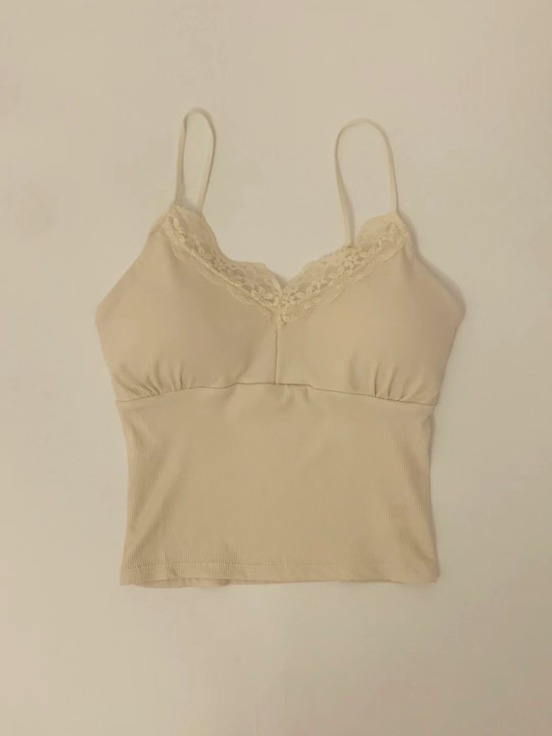 SOOMANCHAE-수만채-T韓國直郵東大門實拍女裝新品推薦吊帶背心蕾絲SOOMANCHAE吊帶/背心圖色2