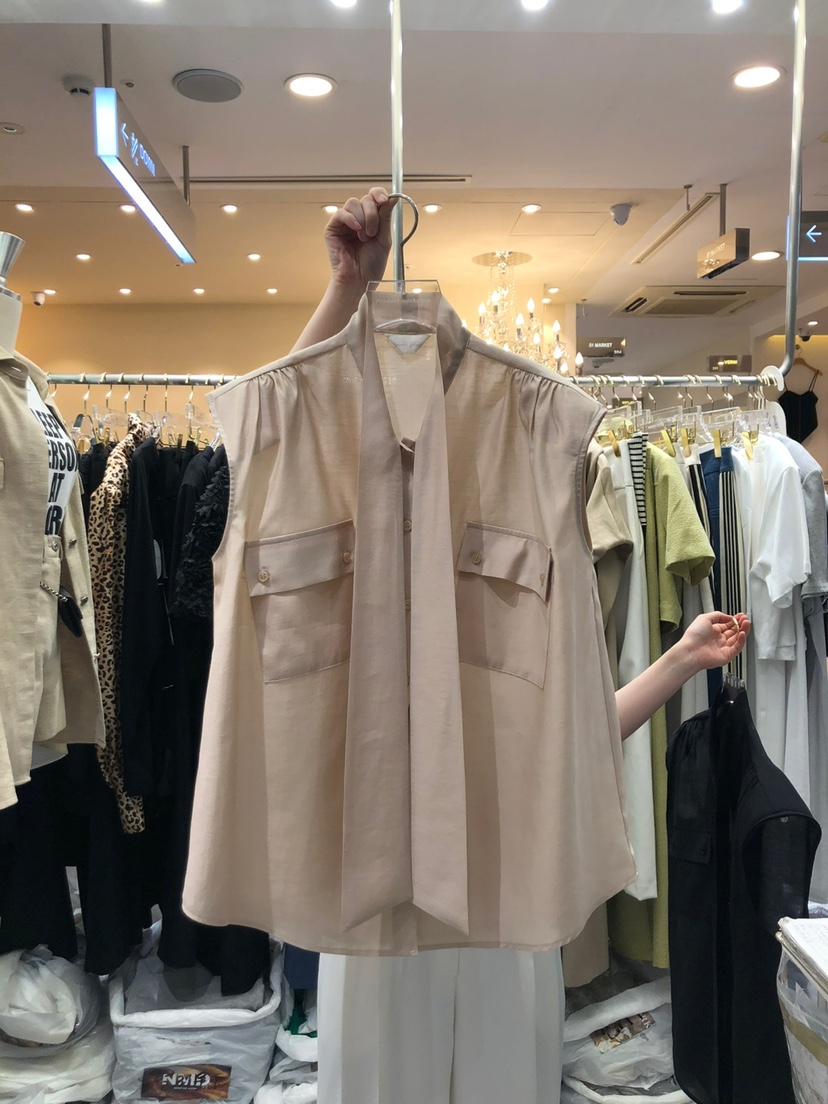 Workshop韓國直郵女裝新款時尚24春夏職業人氣襯衫蕾絲衫Work_shop襯衫/蕾絲衫