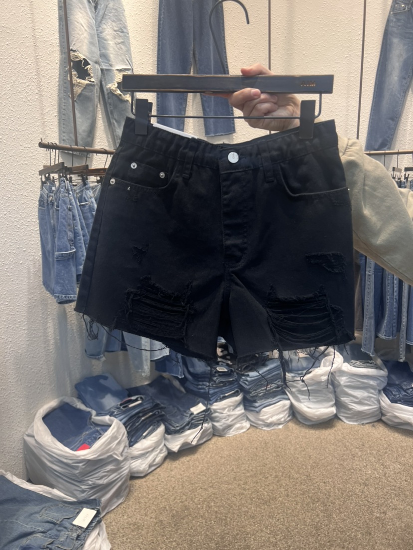 AIM韓國直郵東大門實拍女裝新品推薦熱賣休閑時尚24春夏短褲AIM短褲圖色1