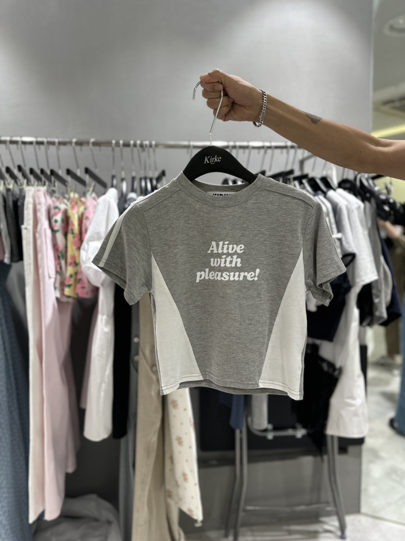 KIRKE韓國直郵東大門代購女裝新品休閑職業時尚熱賣人氣T恤VERVET恤圖色2