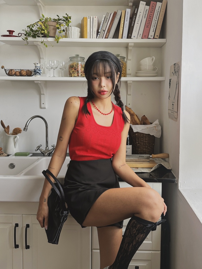 LIVE AID直郵韓國代購女裝新款職業時尚熱賣推薦24春夏吊帶背心LIVE AID吊帶/背心