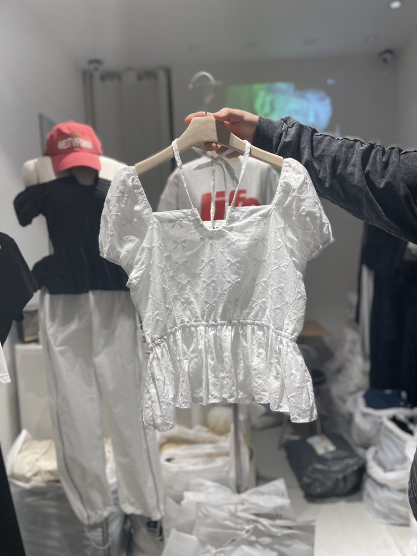 VENICE韓國直郵東大門代購女裝新款休閑職業襯衫蕾絲衫可愛的VENICE襯衫/蕾絲衫