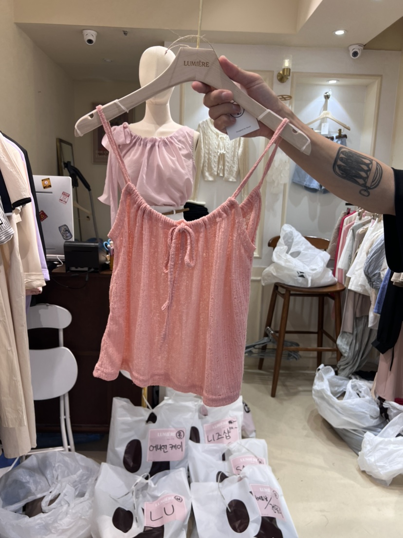 LUMIERE韓國直郵東大門代購女裝新品人氣休閑熱賣真品吊帶背心LUMIERE吊帶/背心圖色2