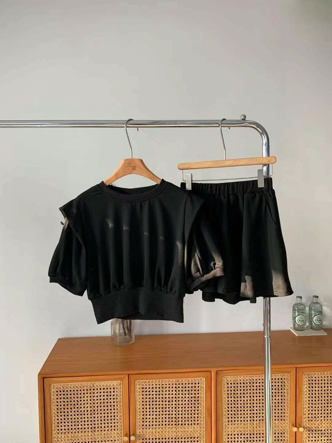 DDUIRYUN韓國直郵女裝新品時尚熱賣人氣推薦休閑真品24春夏套裝DDUIRYUN套裝圖色1