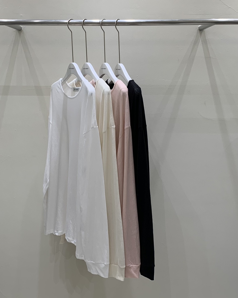 LOVE MOMENT韓國直郵女裝新品職業人氣熱賣時尚24春夏長袖T恤LOVE MOMENT長袖T恤