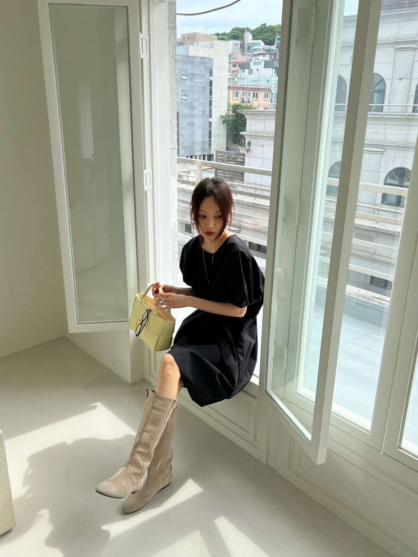 ME MO韓國直郵女裝新款休閑熱賣時尚推薦真品職業24春夏連衣裙ME MO連衣裙