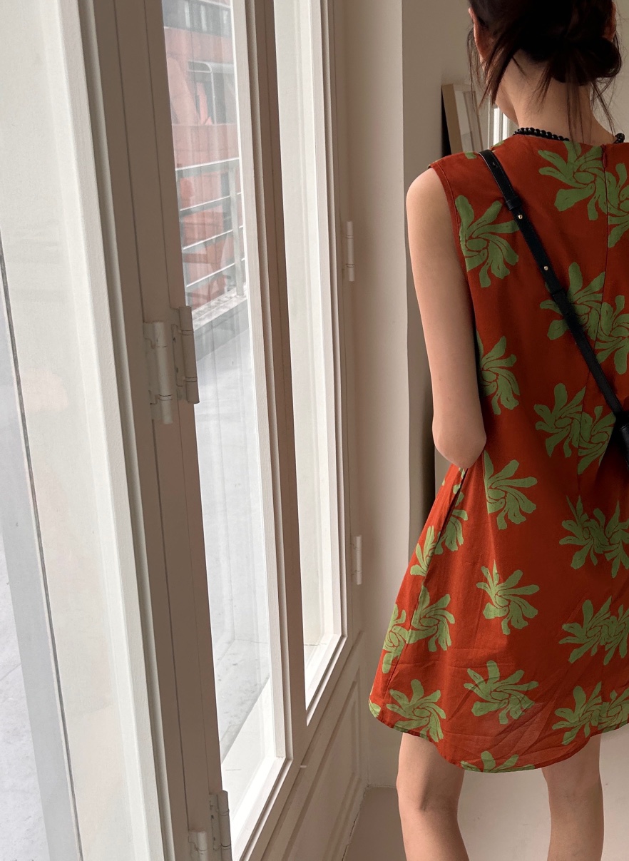 ME MO韓國直郵女裝新款熱賣推薦休閑職業真品人氣時尚連衣裙ME MO連衣裙