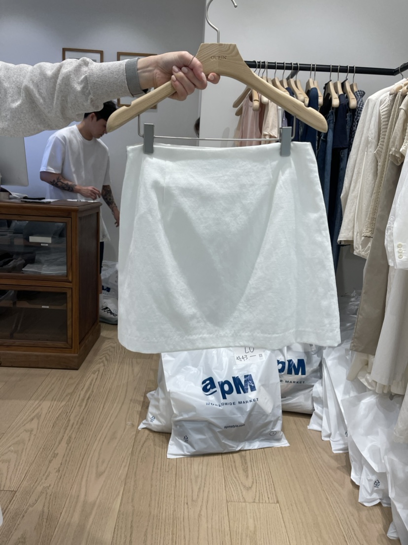 OURIN直郵韓國代購女裝新品推薦人氣職業休閑時尚熱賣短裙亞麻OURIN短裙圖色2