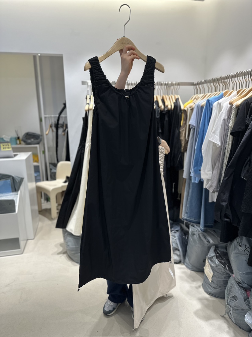 RICH SISTER直郵韓國代購女裝新款真品人氣時尚24春夏連衣裙RICH SISTER連衣裙圖色2
