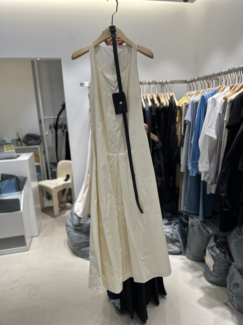 RICH SISTER韓國直郵女裝新品24春夏時尚休閑連衣裙含腰帶RICH SISTER連衣裙圖色2
