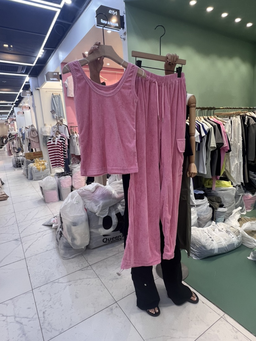 ROMANTIC NEWYORK直郵韓國代購女裝新品時尚休閑職業24春夏套裝ROMANTIC NEWYORK套裝圖色3