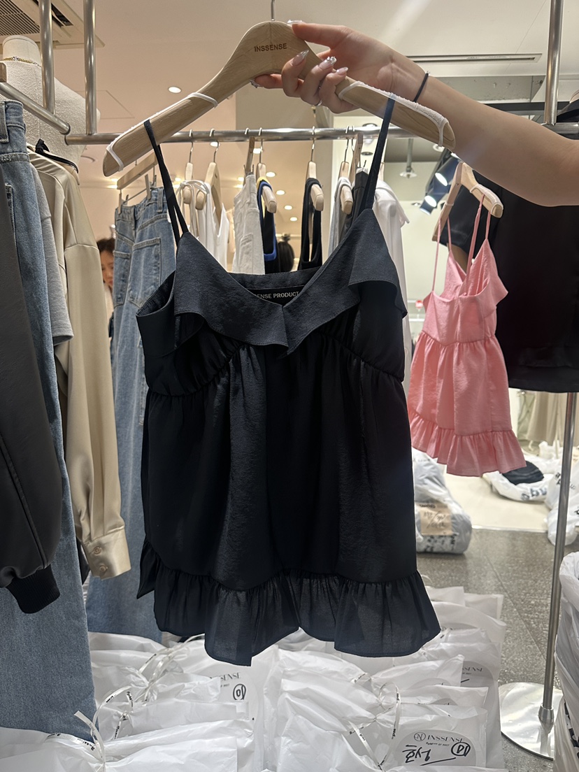 INSSENSE-A韓國直郵女裝新款推薦職業時尚24春夏吊帶背心INSSENSE-A吊帶/背心圖色2