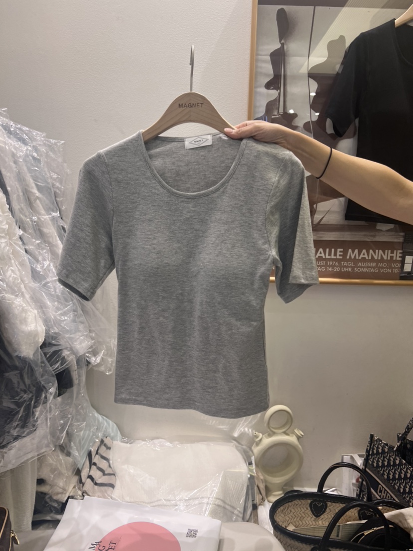 MAGNET韓國直郵東大門代購女裝新品時尚推薦人氣職業熱賣T恤MAGNETT恤圖色2