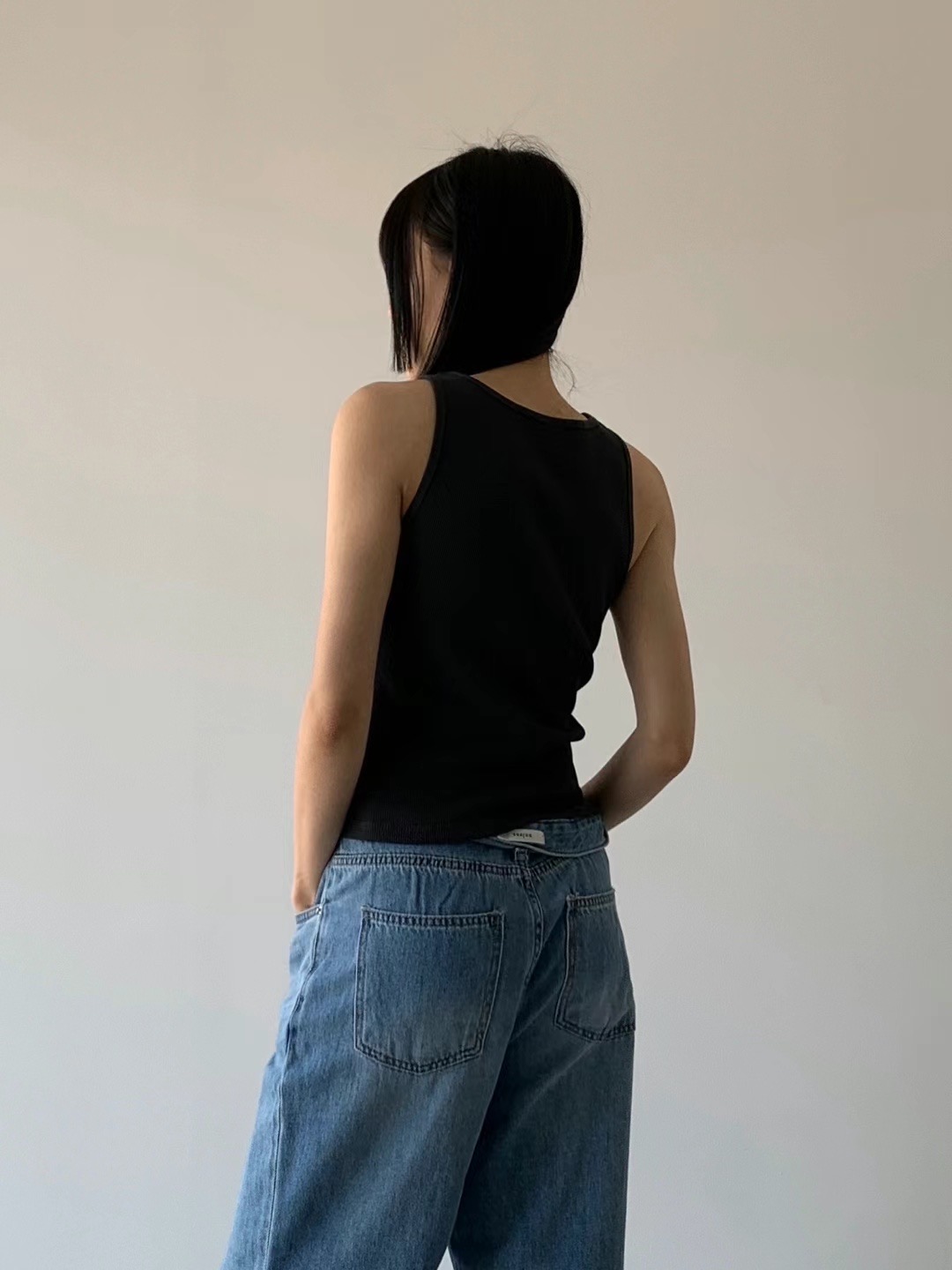 UNLESS韓國直郵東大門實拍女裝新款熱賣24春夏真品吊帶背心UNLESS吊帶/背心
