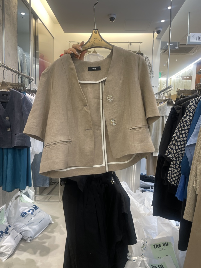 THE SIL韓國直郵東大門代購女裝新款推薦職業時尚人氣夾克THE SIL/1 2ILLY夾克圖色2