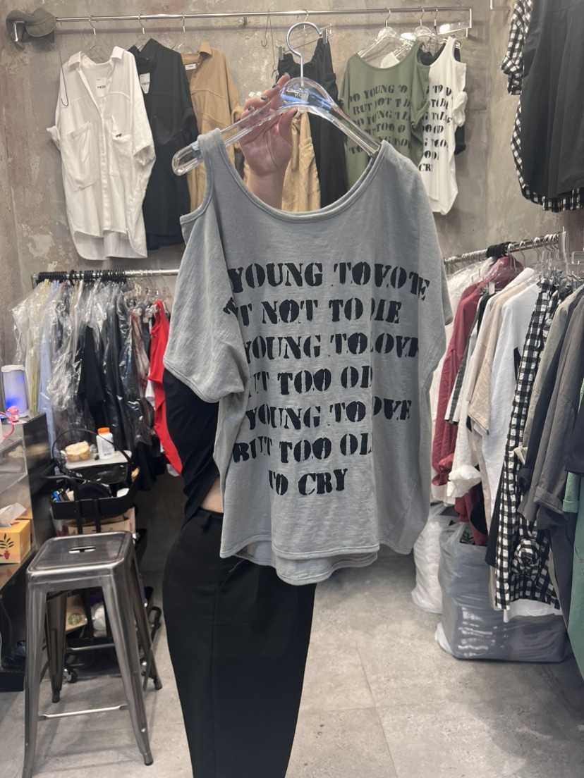 YEON-男女裝韓國直郵東大門實拍女裝新款真品人氣推薦24春夏T恤YEONT恤圖色3