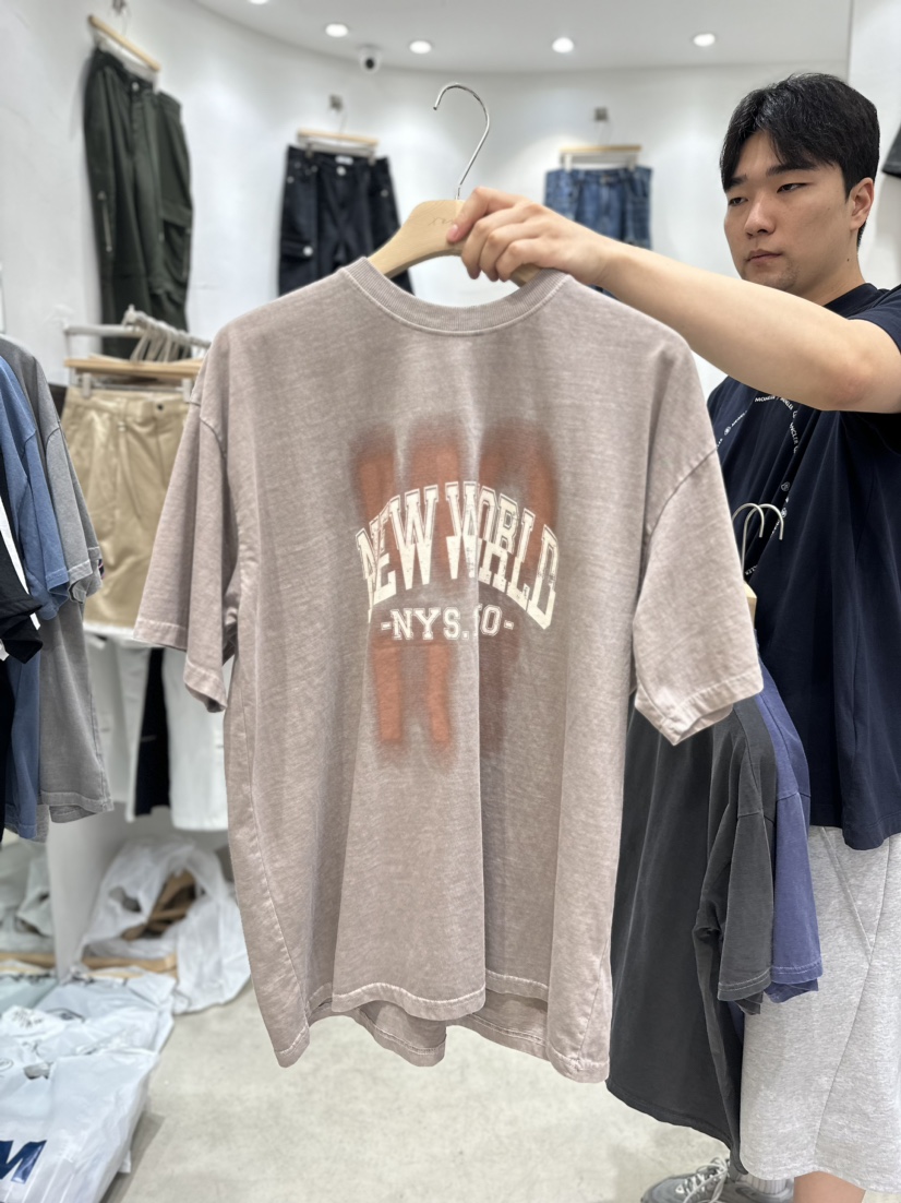 XERON-男裝韓國直郵東大門代購女裝新品熱賣人氣職業24春夏T恤XERON-男裝T恤