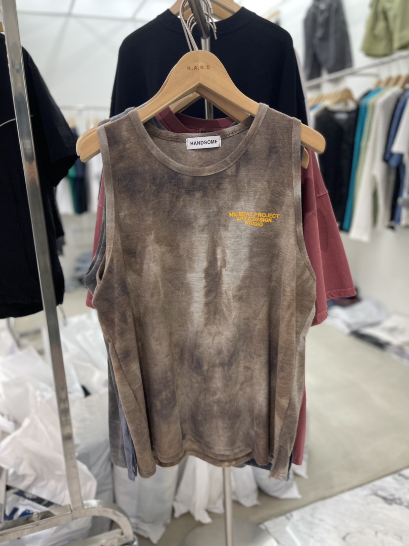 HAND-男裝韓國直郵東大門代購女裝新品時尚職業24春夏T恤HAND-男裝T恤圖色2