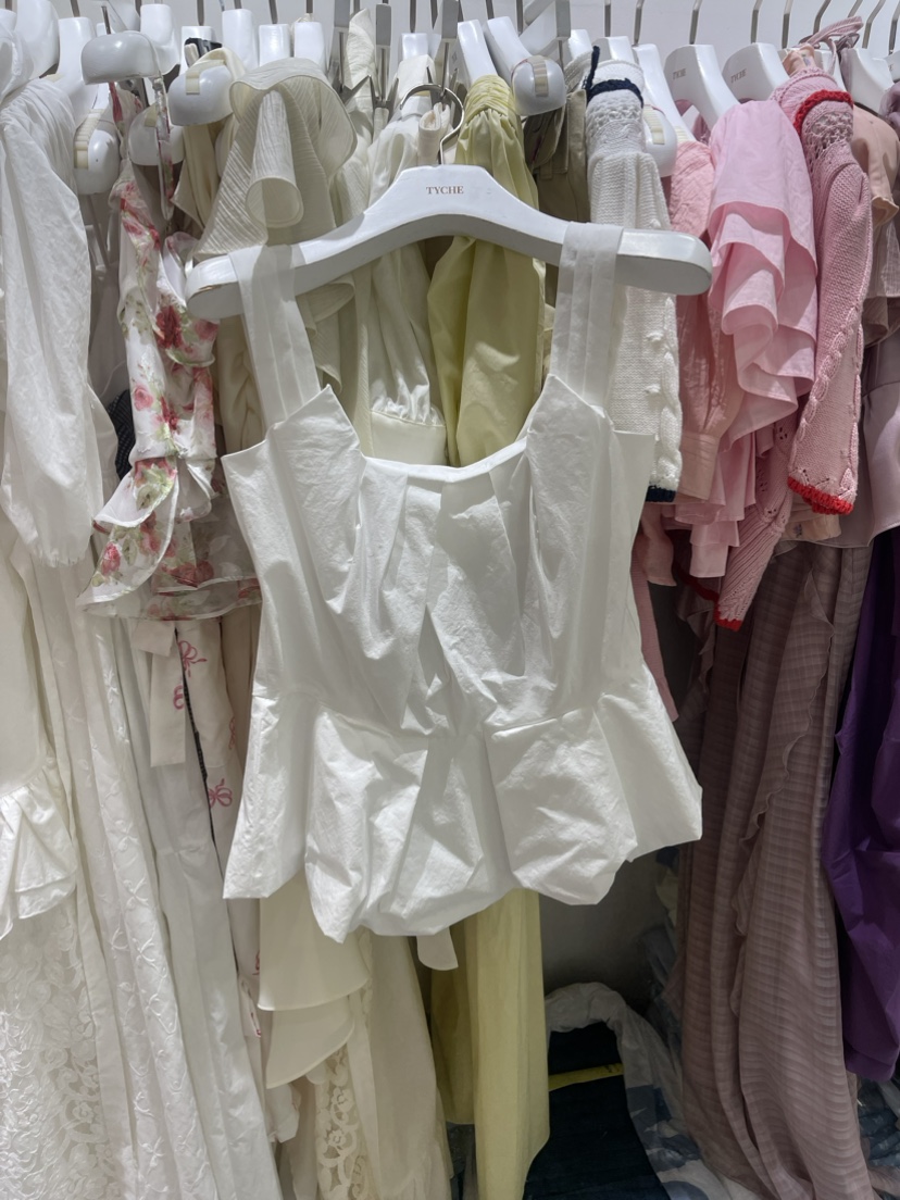 TYCHE韓國直郵東大門實拍女裝新品真品熱賣職業推薦吊帶背心TYCHE吊帶/背心圖色2