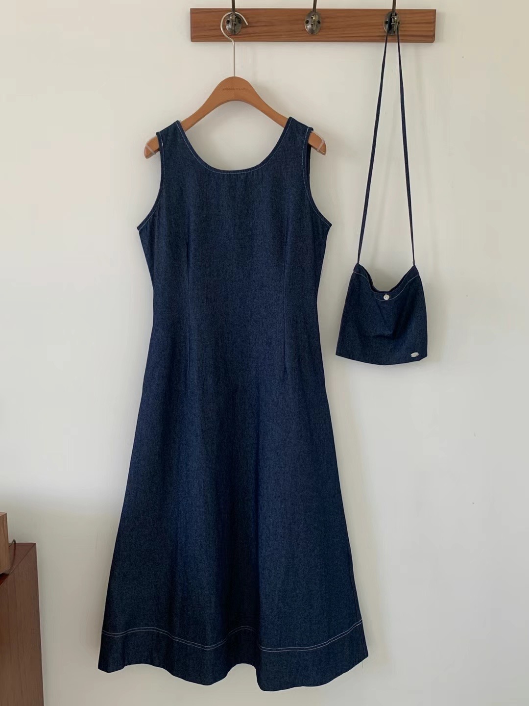 URBANEMOOD韓國直郵女裝新品人氣熱賣24春夏推薦休閑連衣裙URBANEMOOD連衣裙