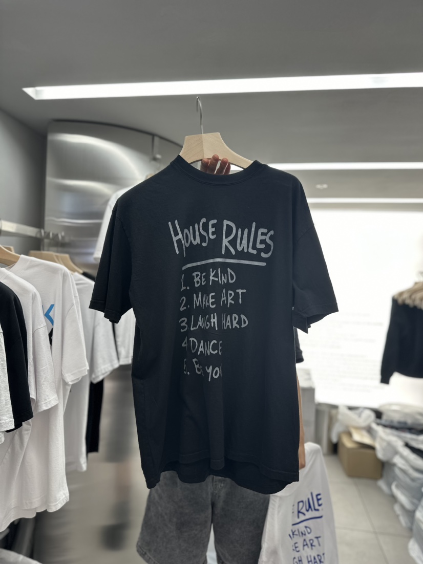 PEACE-男裝直郵韓國代購女裝新品推薦時尚24春夏人氣T恤PEACE-男裝T恤