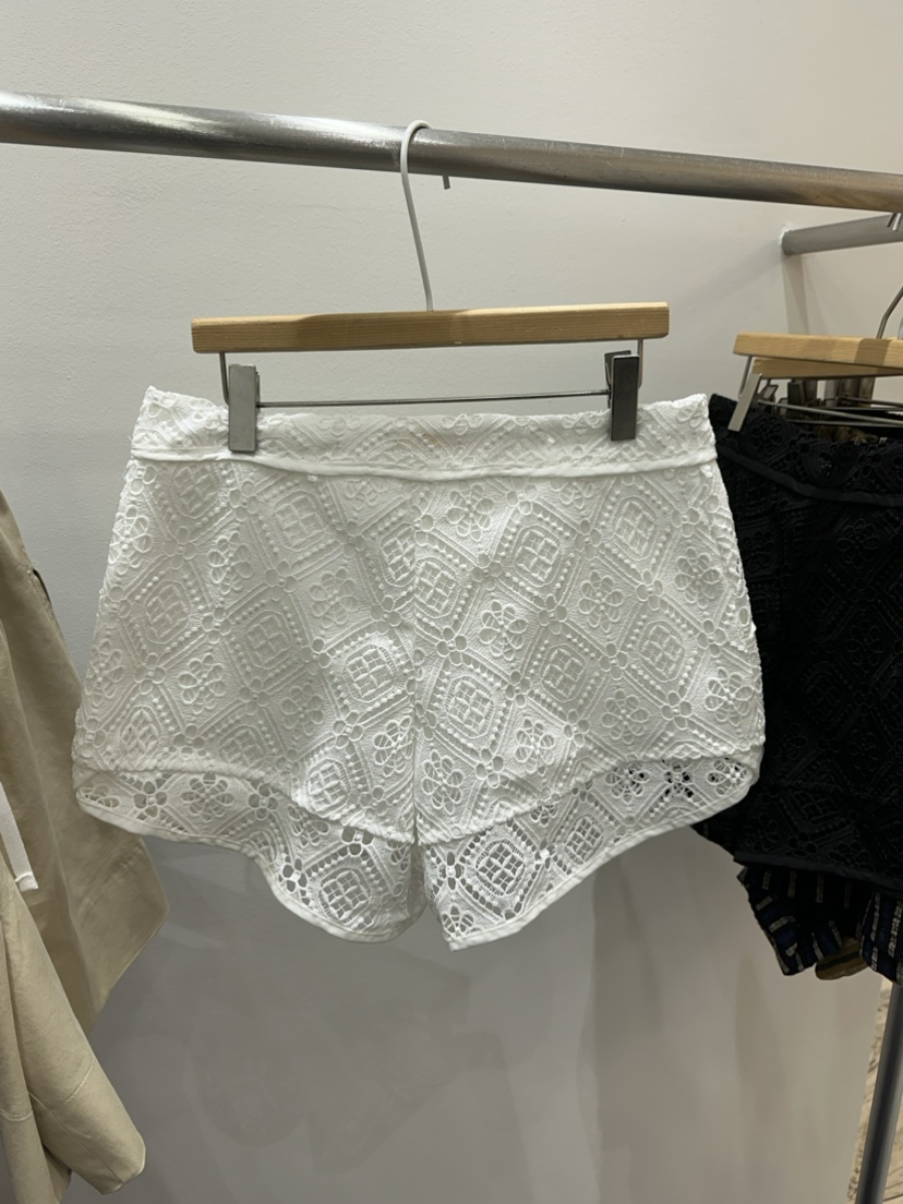 plat/ALICE N GIA韓國直郵東大門代購女裝新品推薦短褲蕾絲Platseoul/ALICE N GIA短褲